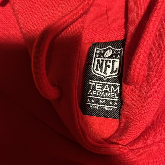 Kansas City Chiefs Hoodie NEW! Size Medium. See photos. - Picture 3 of 5